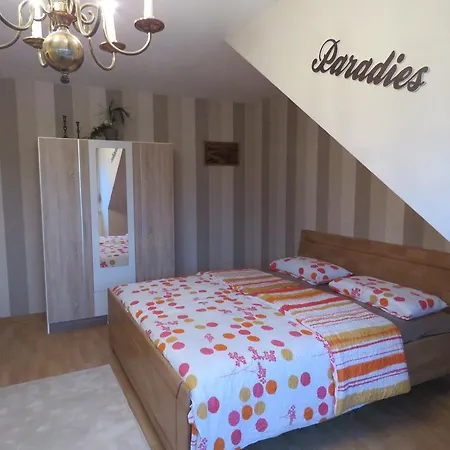 Stadtwohnung Ursus Apartman Koblenz