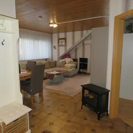 Stadtwohnung Ursus Apartman *